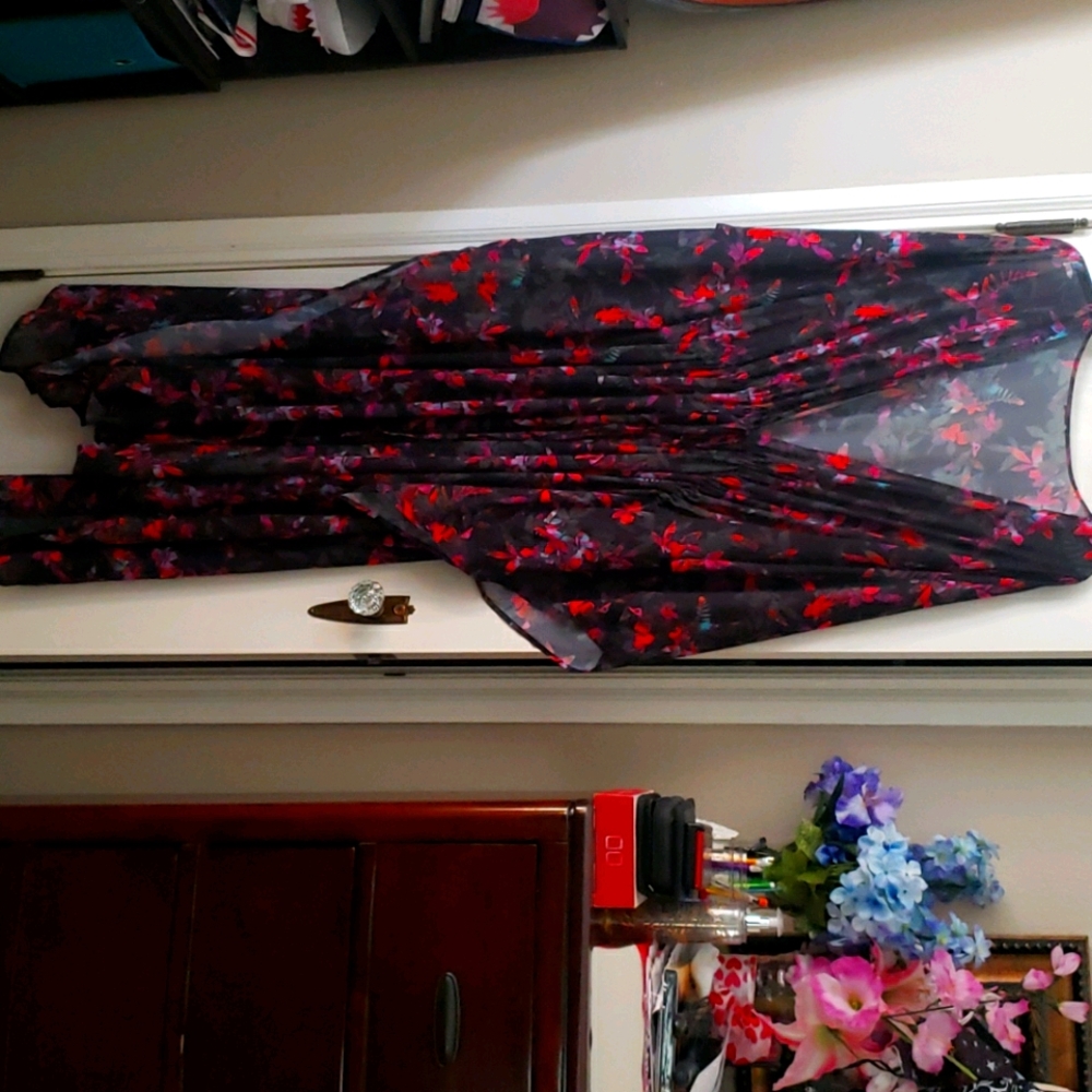 Multi cover, floor length light cover up